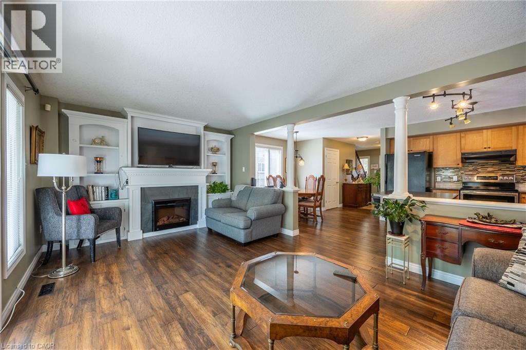 66 Yarmouth Drive, London, ON - Indoor Photo Showing Living Room With Fireplace