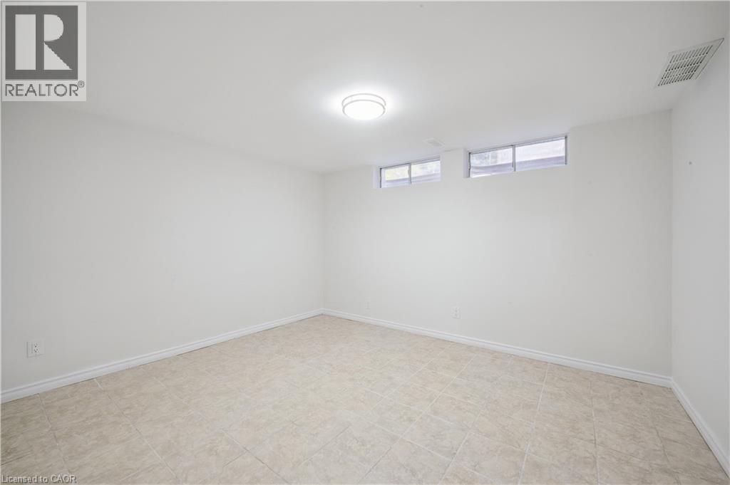 179 Traynor Avenue, Kitchener, ON - Indoor Photo Showing Other Room