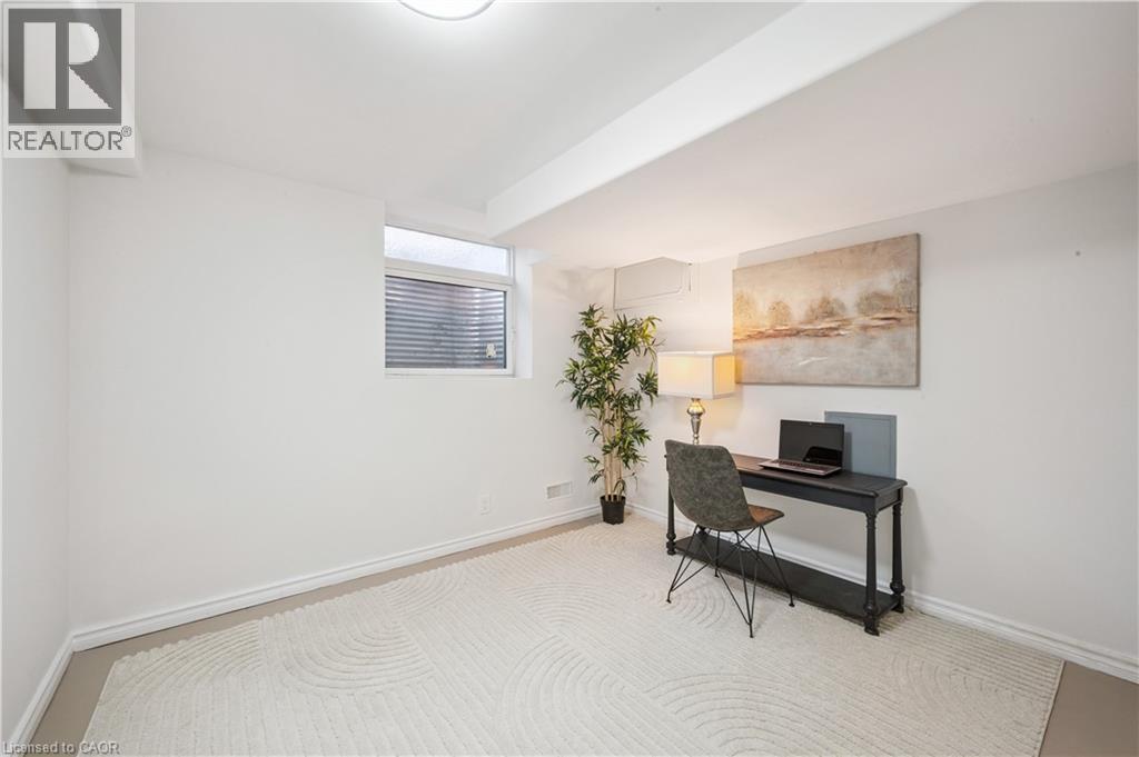 179 Traynor Avenue, Kitchener, ON - Indoor Photo Showing Other Room