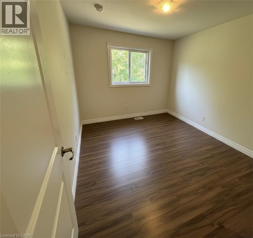 54 Haney Drive, Thorold, ON - Indoor Photo Showing Other Room