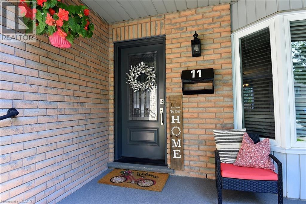 11 Jacqueline Boulevard, Hamilton, ON - Outdoor With Exterior