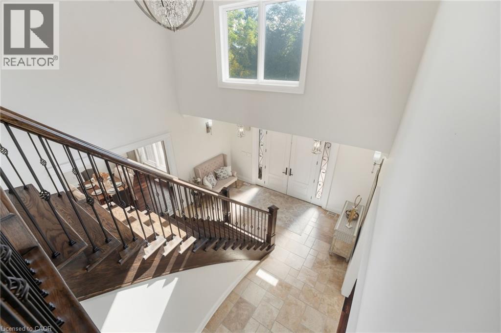 855 Avenue Road, Cambridge, ON - Indoor Photo Showing Other Room