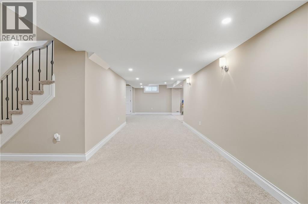 855 Avenue Road, Cambridge, ON - Indoor Photo Showing Other Room