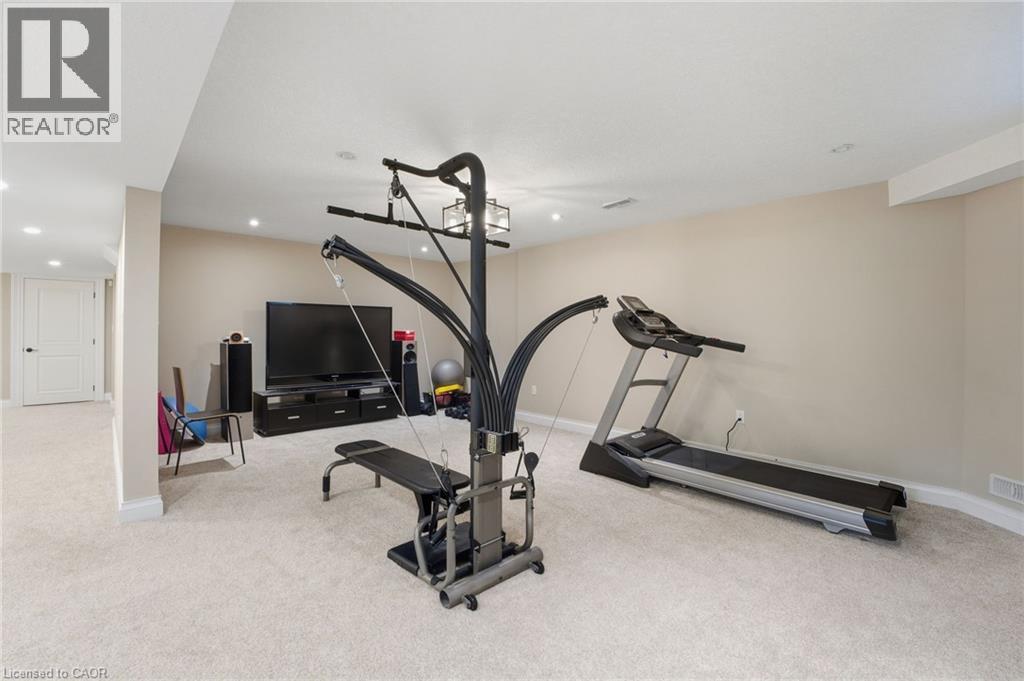 855 Avenue Road, Cambridge, ON - Indoor Photo Showing Gym Room