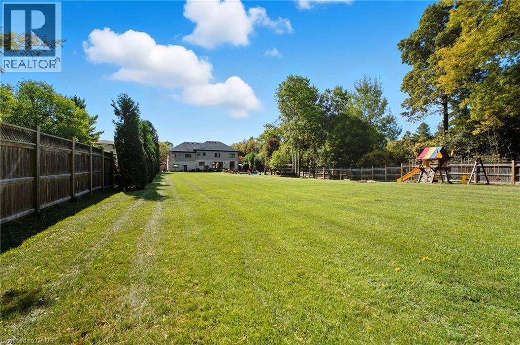 855 Avenue Road, Cambridge, ON - Outdoor