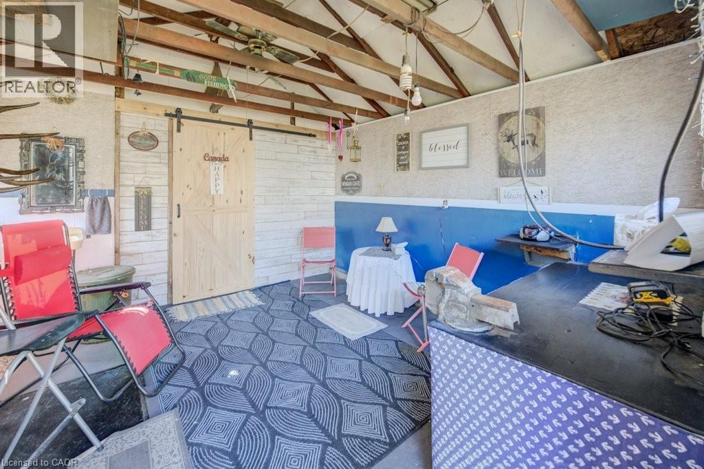 458 Upper Wentworth Street, Hamilton, ON - Indoor