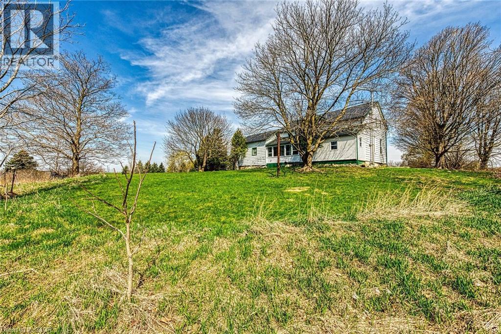 521 Baptist Church Road, Brantford, ON - Outdoor