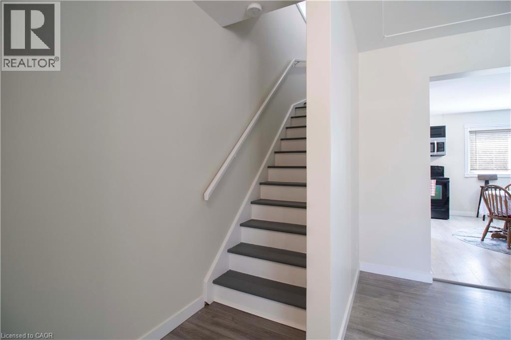 187 Clover Place, Kitchener, ON - Indoor Photo Showing Other Room