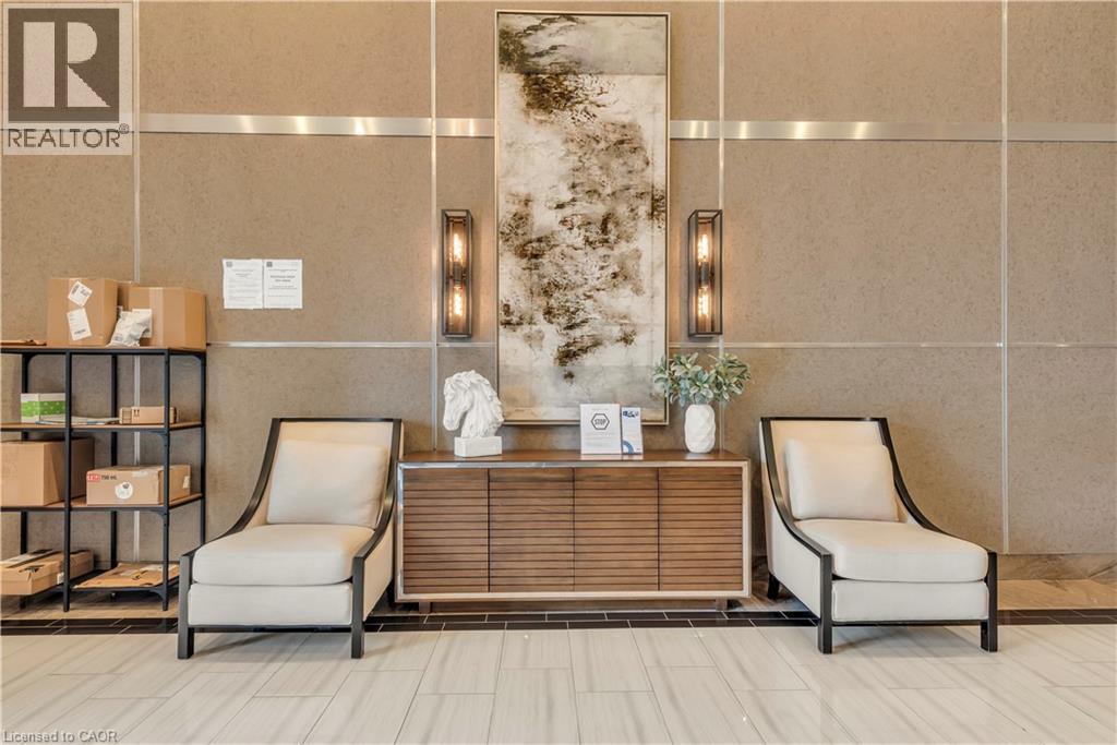 2486 Old Bronte Road Unit# 520, Oakville, ON - Indoor Photo Showing Other Room