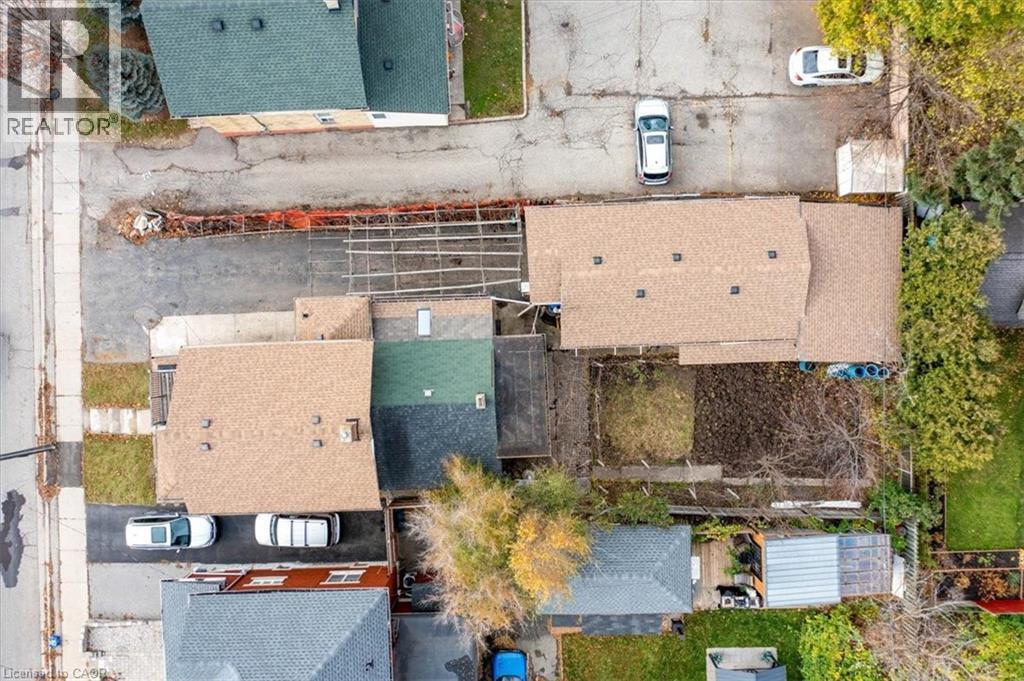 136 Wellington Street N, Kitchener, ON - Outdoor