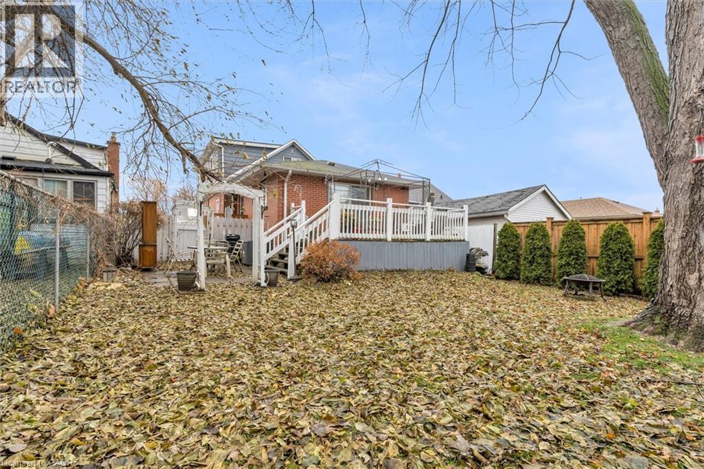 143 Walter Avenue S, Hamilton, ON - Outdoor