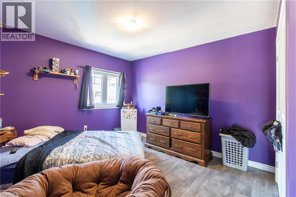 39 Basswood Road, Simcoe, ON - Indoor Photo Showing Bedroom