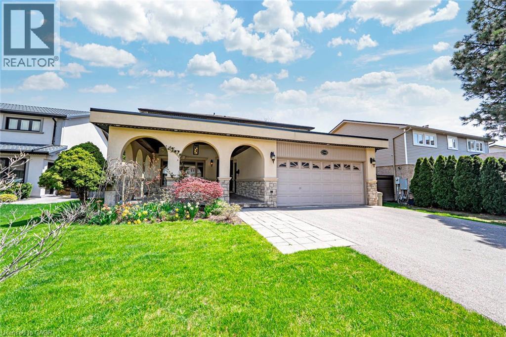 2344 Kenbarb Road, Mississauga, ON - Outdoor With Deck Patio Veranda
