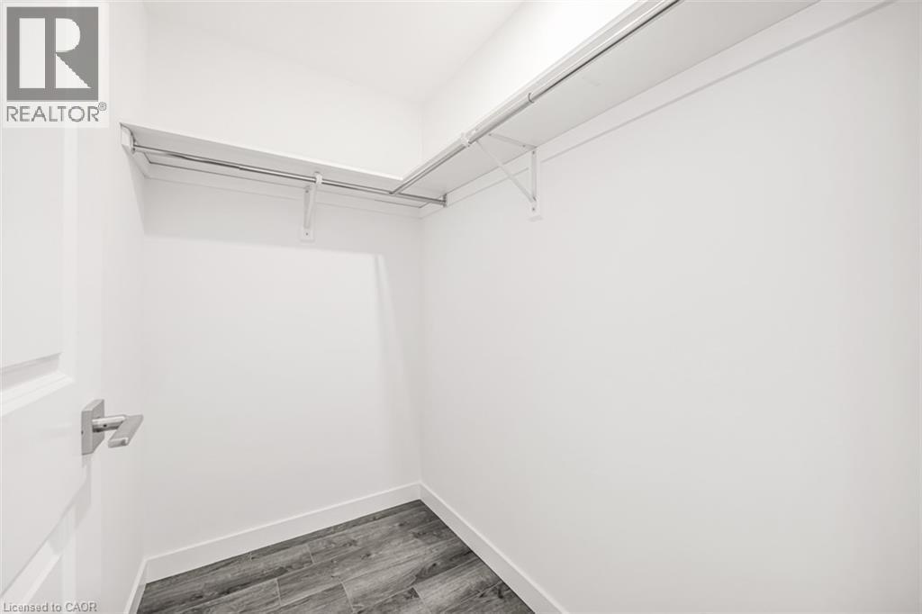 7549A Kalar Road Unit# 301, Niagara Falls, ON - Indoor With Storage