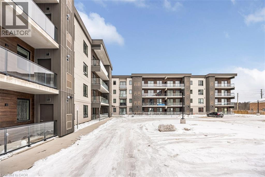 7549A Kalar Road Unit# 301, Niagara Falls, ON - Outdoor
