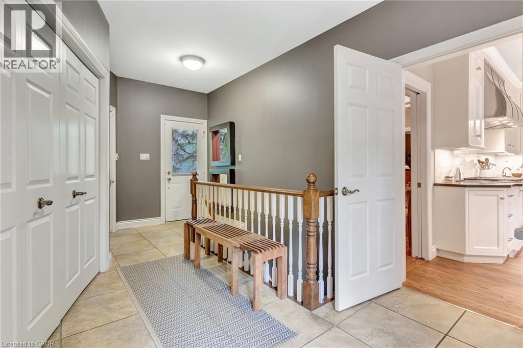 22 Deerpath Court, Cambridge, ON - Indoor Photo Showing Other Room