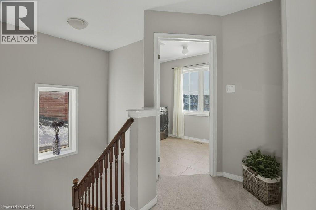 286 Apple Hill Crescent, Kitchener, ON - Indoor Photo Showing Other Room