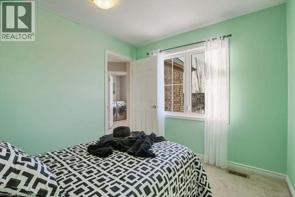 286 Apple Hill Crescent, Kitchener, ON - Indoor Photo Showing Bedroom