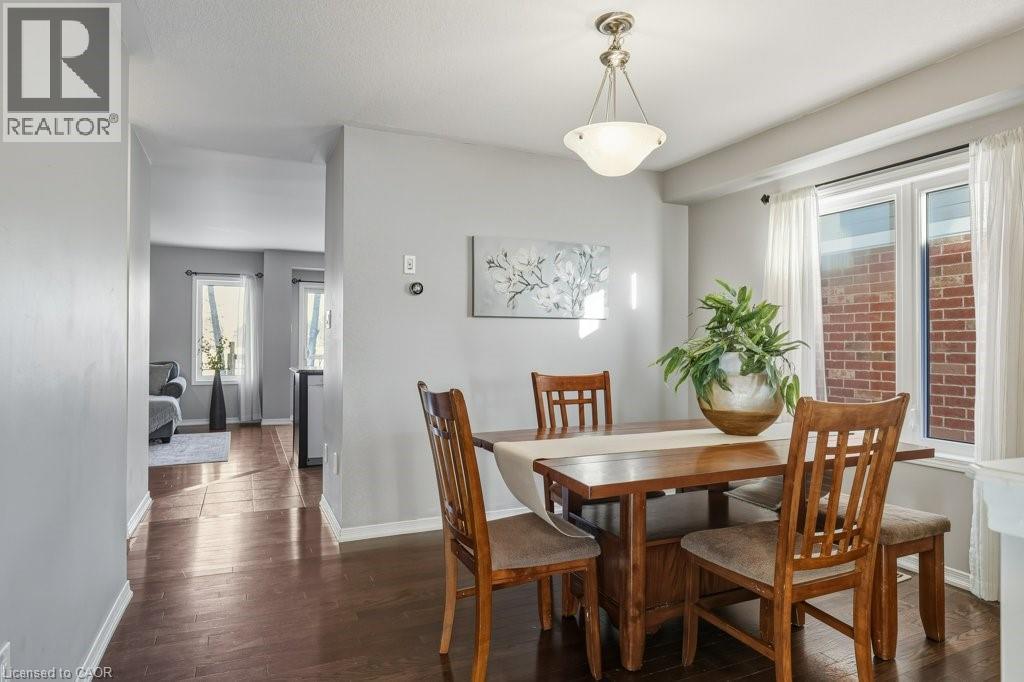 286 Apple Hill Crescent, Kitchener, ON - Indoor Photo Showing Dining Room