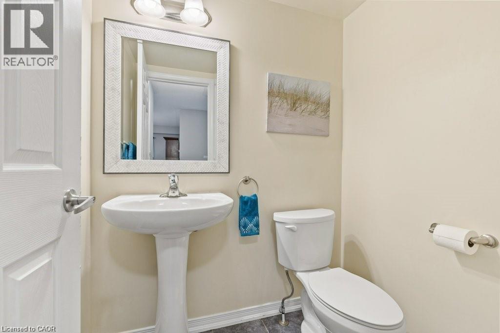 286 Apple Hill Crescent, Kitchener, ON - Indoor Photo Showing Bathroom