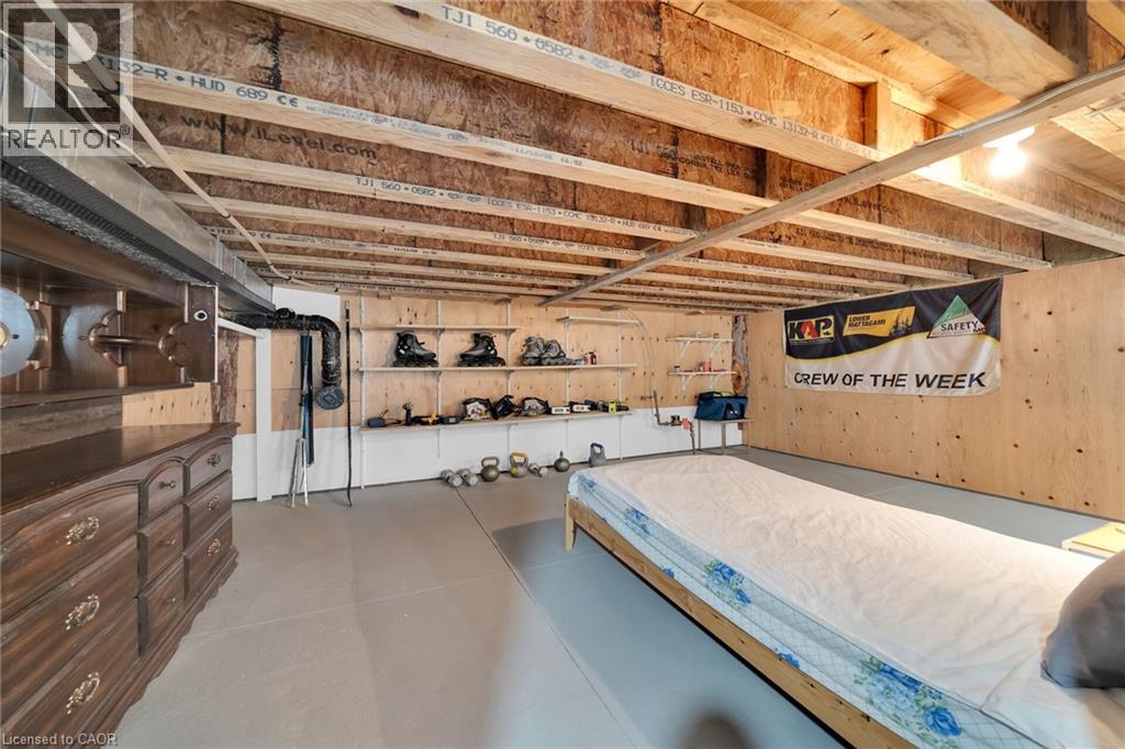 550 Beach Boulevard, Hamilton, ON - Indoor Photo Showing Basement