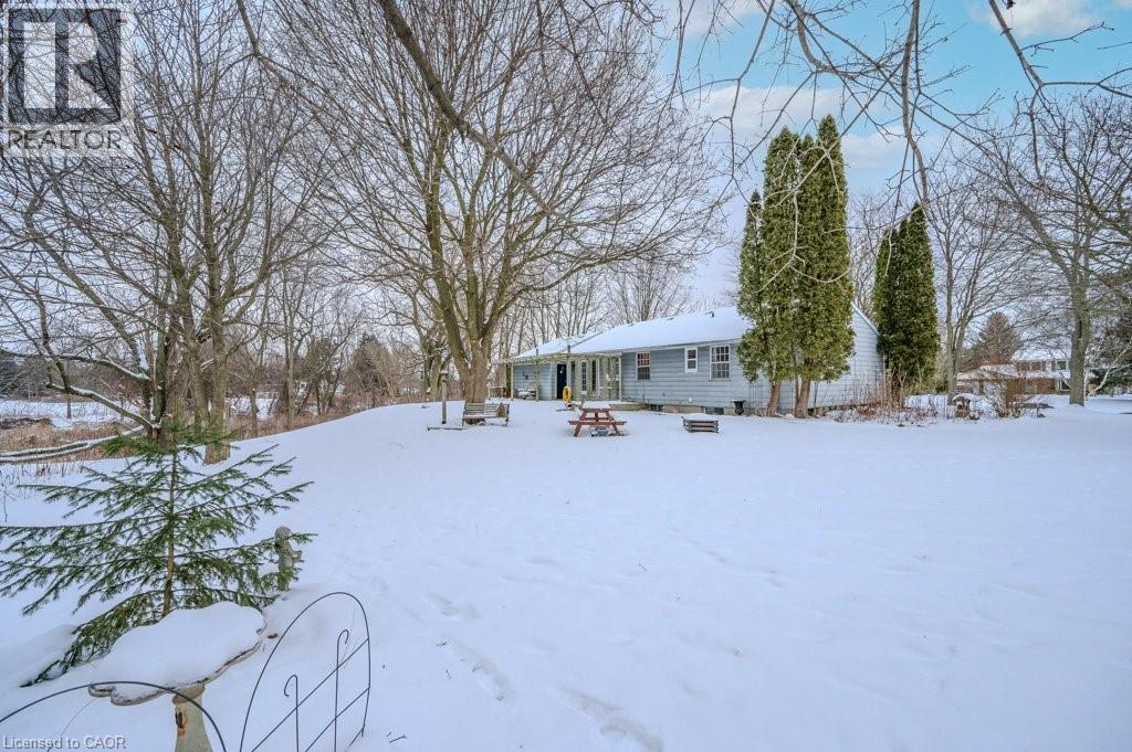 39 Bannockburn Road, Kitchener, ON - Outdoor