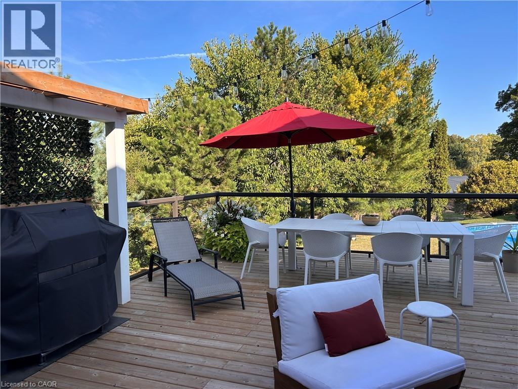 657 Windham Road 14, Simcoe, ON - Outdoor With Deck Patio Veranda