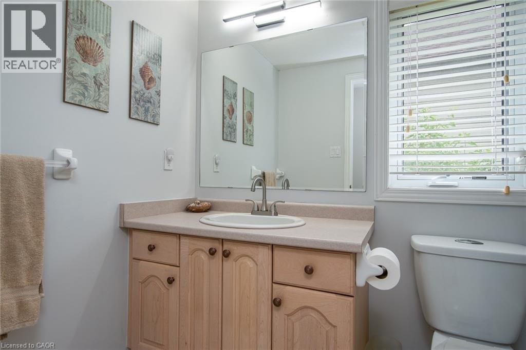 11 Apple Ridge Drive, Kitchener, ON - Indoor Photo Showing Bathroom