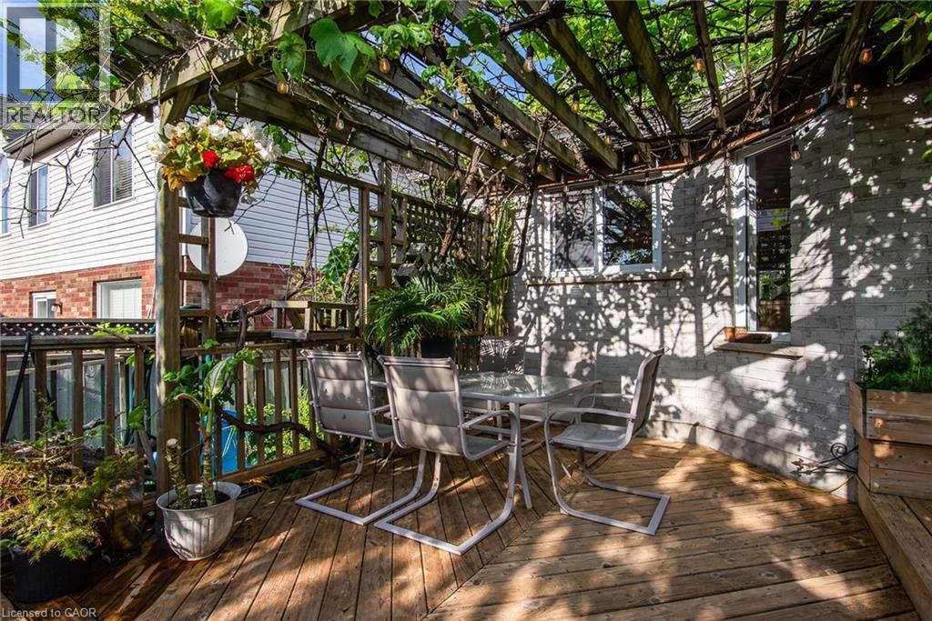 11 Apple Ridge Drive, Kitchener, ON - Outdoor With Deck Patio Veranda