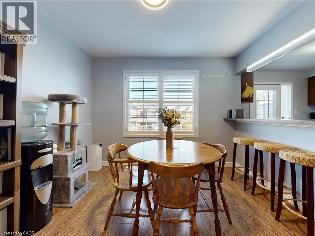 597 Speyer Circle, Milton, ON - Indoor Photo Showing Dining Room