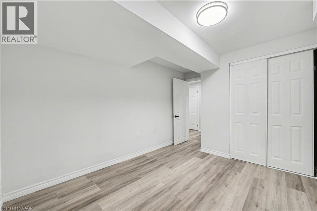 24 Derby Drive, Caledonia, ON - Indoor Photo Showing Other Room