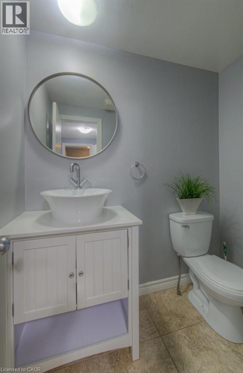 46 Guerin Avenue, Kitchener, ON - Indoor Photo Showing Bathroom