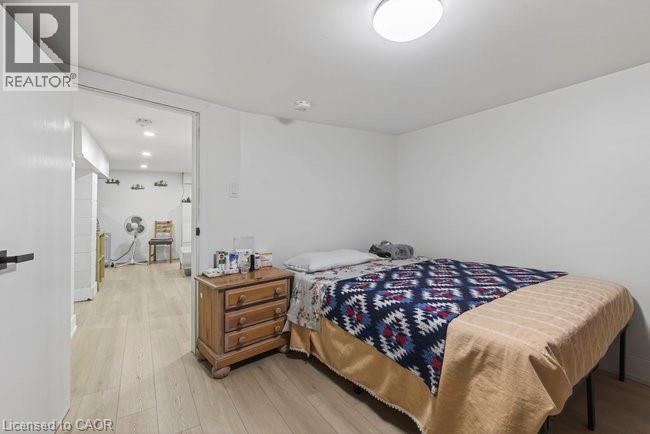 149 Leinster Avenue N, Hamilton, ON - Indoor Photo Showing Bedroom