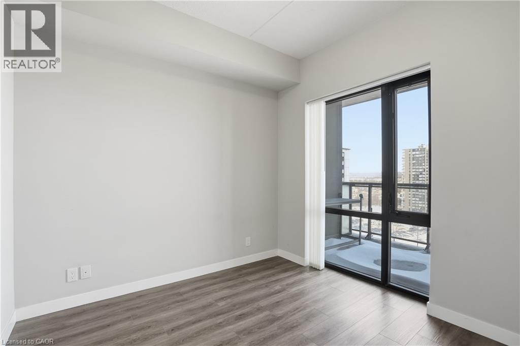 15 Queen Street S Unit# 909, Hamilton, ON - Indoor Photo Showing Other Room