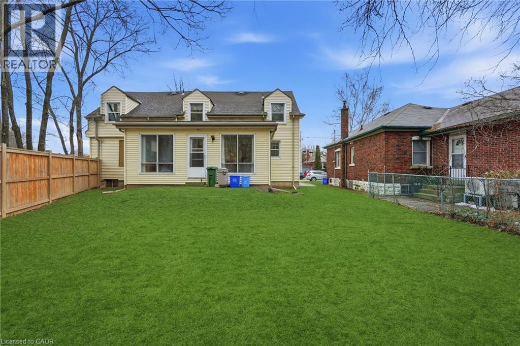 2 Gary Avenue, Hamilton, ON - Outdoor