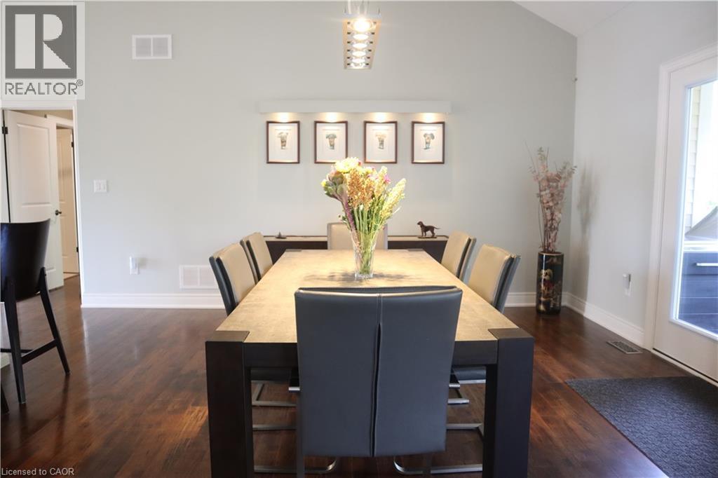 3507 Trillium Crescent, Fort Erie, ON - Indoor Photo Showing Dining Room