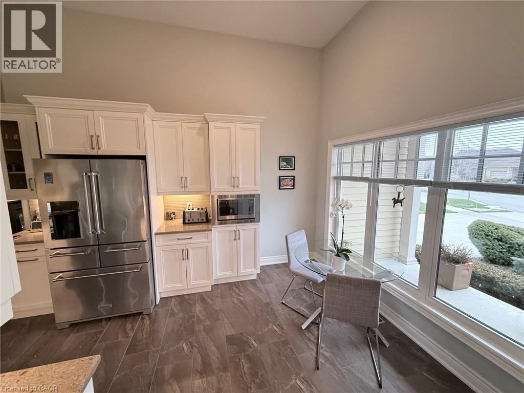 3507 Trillium Crescent, Fort Erie, ON - Indoor Photo Showing Kitchen
