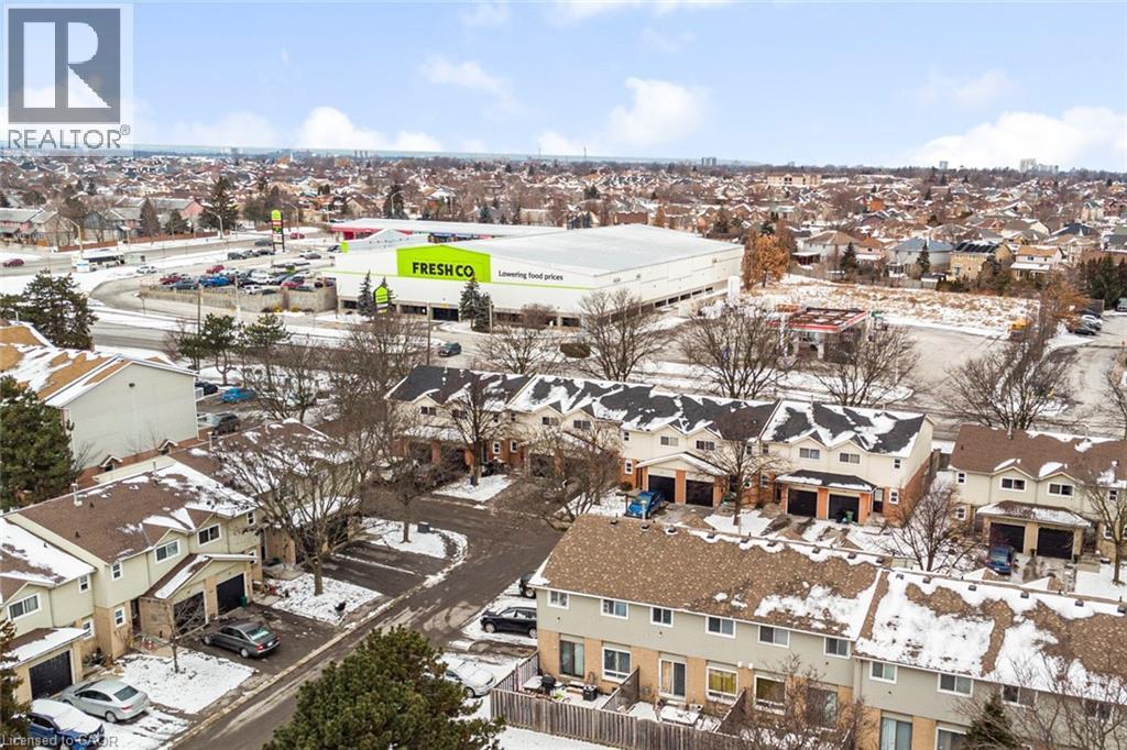 14 Derby Street Unit# 35, Hamilton, ON - Outdoor