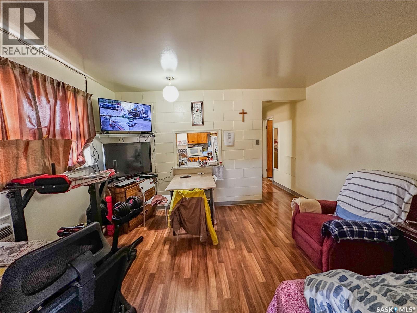 1041 Kaiser William Avenue, Langenburg, SK