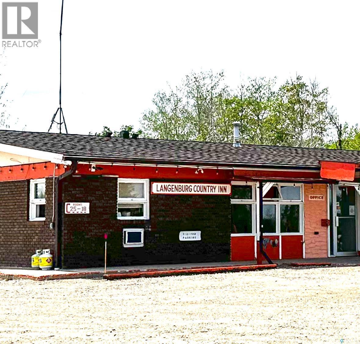 1041 Kaiser William Avenue, Langenburg, SK