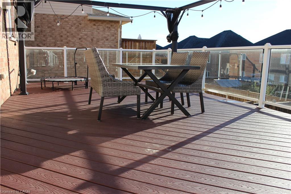 View of wooden deck - 561 Thomas Slee Drive, Kitchener, ON - Outdoor With Deck Patio Veranda With Exterior