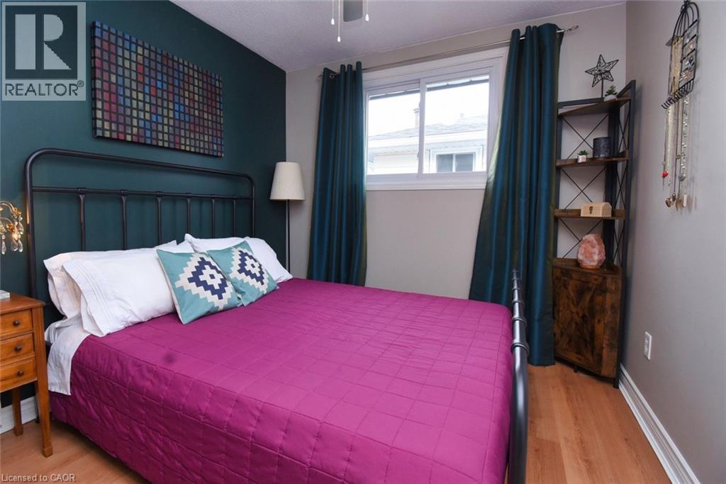 119 Gemini Drive, Hamilton, ON - Indoor Photo Showing Bedroom