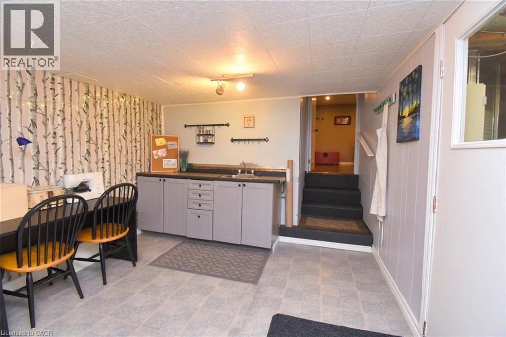 119 Gemini Drive, Hamilton, ON - Indoor Photo Showing Other Room