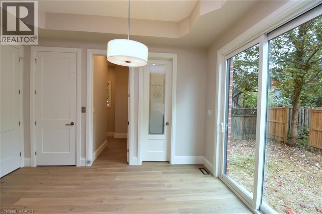 279 Hess Street S, Hamilton, ON - Indoor Photo Showing Other Room