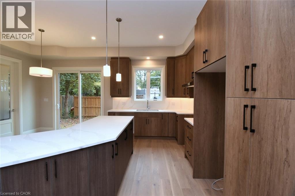 Kitchen - 279 Hess Street S, Hamilton, ON - Indoor Photo Showing Kitchen