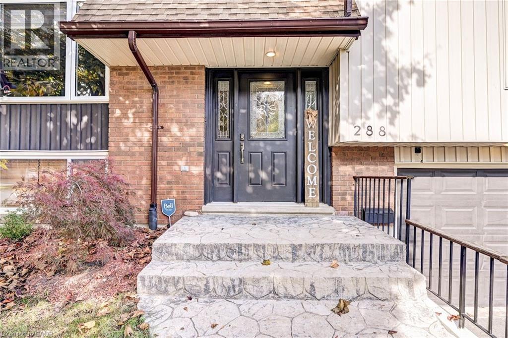 288 Salisbury Avenue, Cambridge, ON - Outdoor