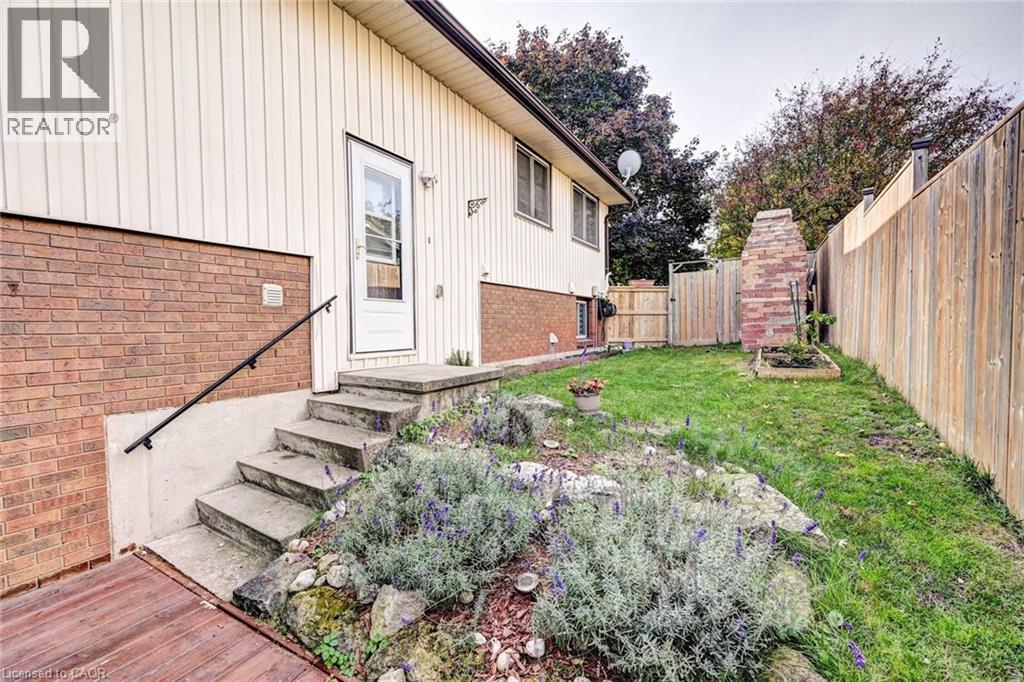 288 Salisbury Avenue, Cambridge, ON - Outdoor With Exterior