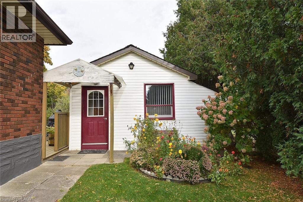 564 Evans Road, Hamilton, ON - Outdoor