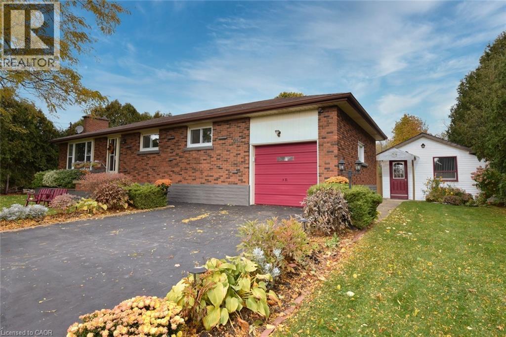 564 Evans Road, Hamilton, ON - Outdoor