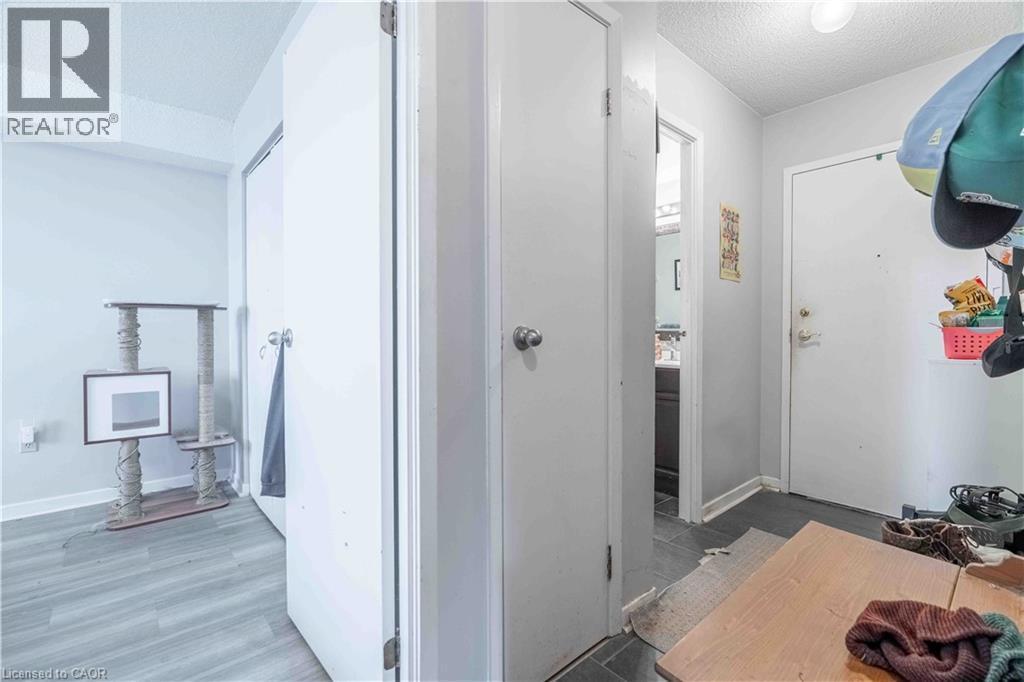 23 Main Street Unit# 502, Dundas, ON - Indoor Photo Showing Other Room